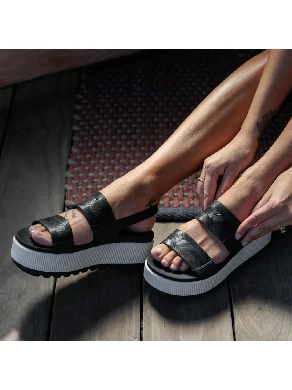 Women's Black Vintage Water Vista Higher Open Toe Platform Wedge Sandal Shoes